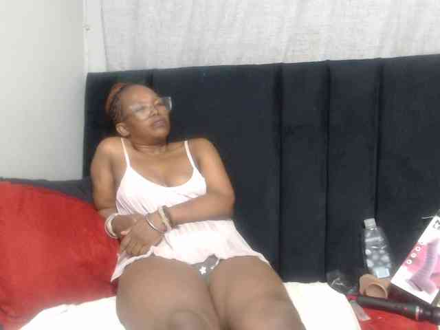 Sheila80 Sex Cam Show