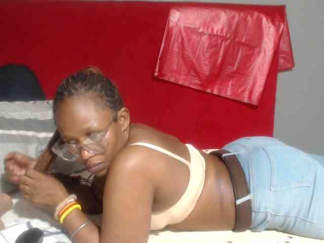 Sheila80 webcam