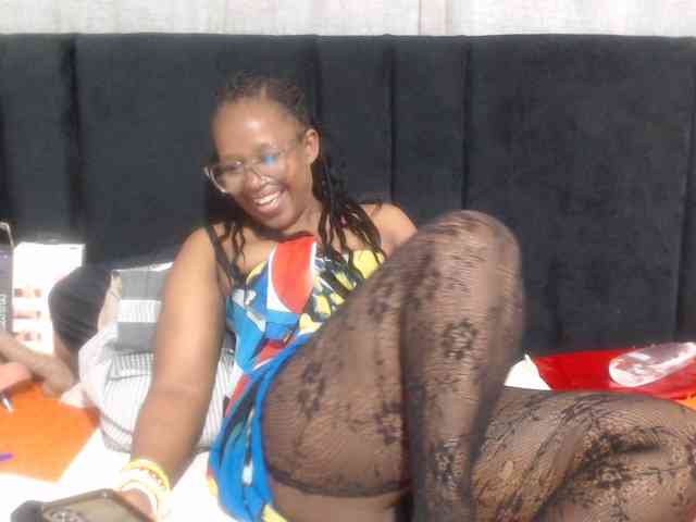 Sheila80 webcam