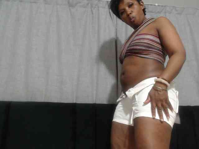 Sheila80 webcam