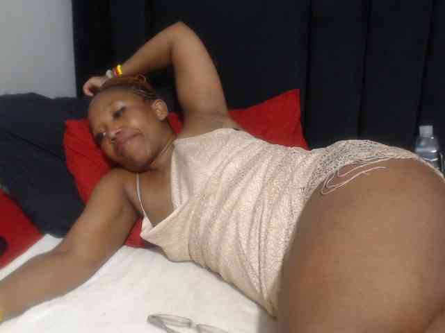 Sheila80 webcam
