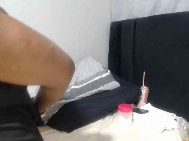 Sheila80 webcam