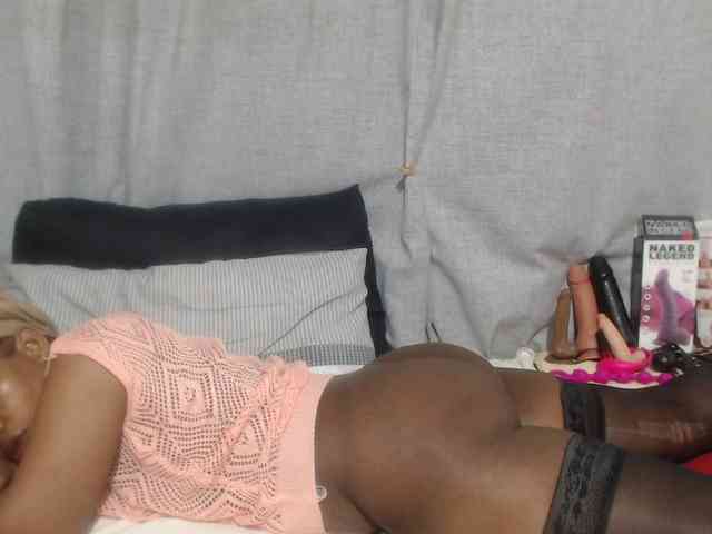 Sheila80 Live Webcam on BongaCams