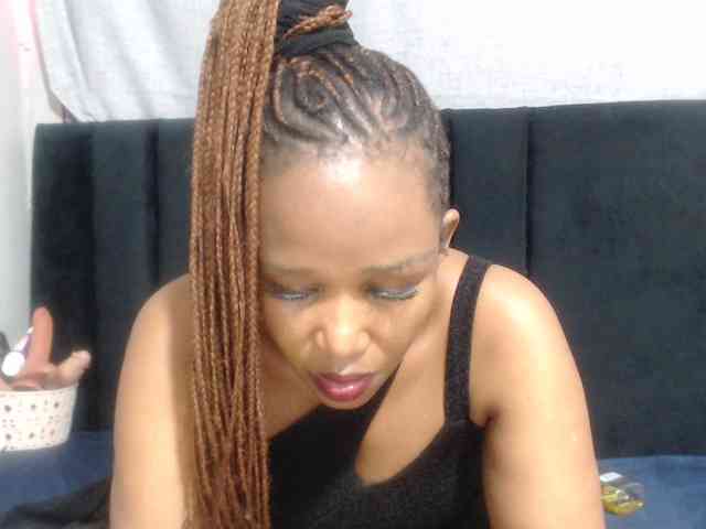 Sheila80 webcam