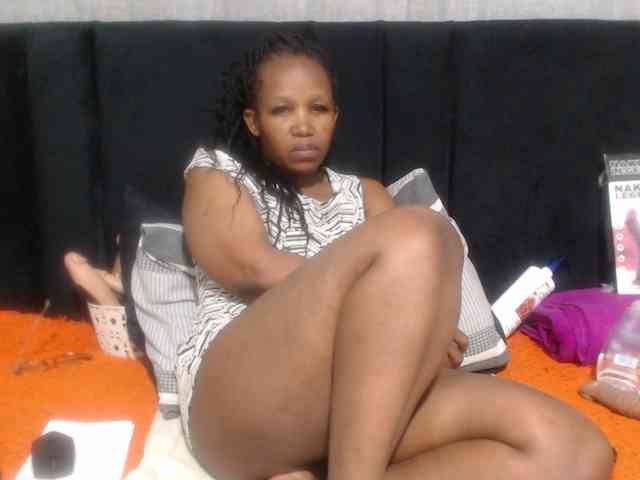 Sheila80 webcam