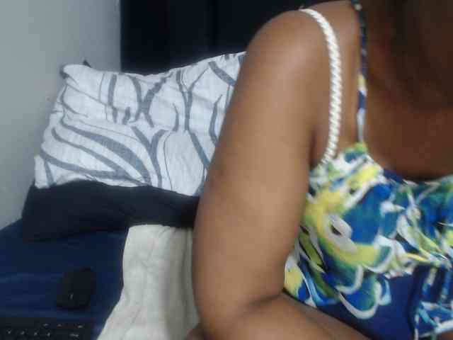 Sheila80 webcam