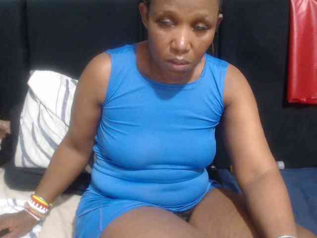 Sheila80 webcam