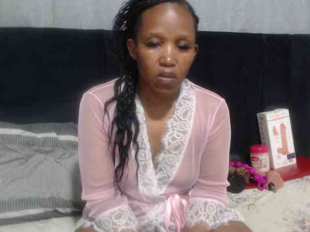 Sheila80 webcam