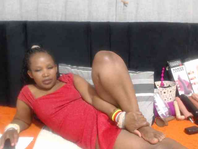 Sheila80 webcam