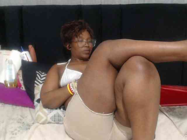 Sheila80 webcam