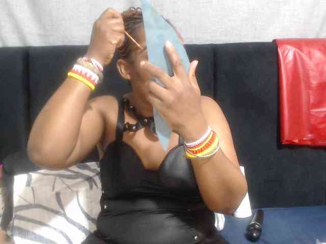 Sheila80 webcam