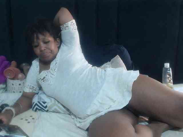 Sheila80 webcam