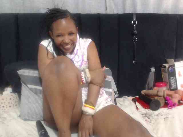Sheila80 webcam