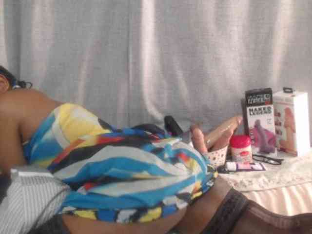 Sheila80 webcam