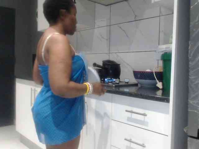 Sheila80 webcam