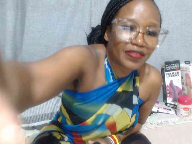 Sheila80 webcam