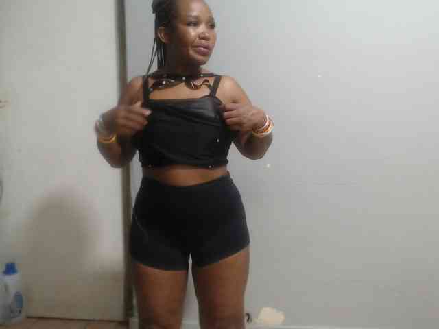Sheila80 webcam