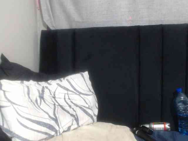 Sheila80 webcam