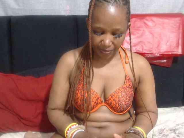 Sheila80 webcam