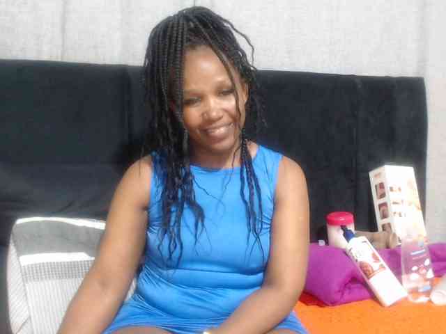 Sheila80 webcam