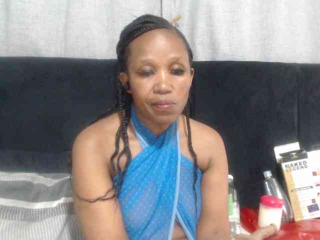 Sheila80 webcam