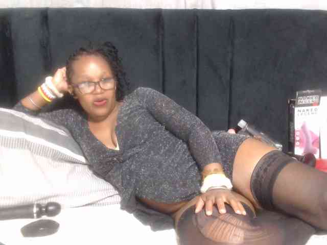 Sheila80 webcam
