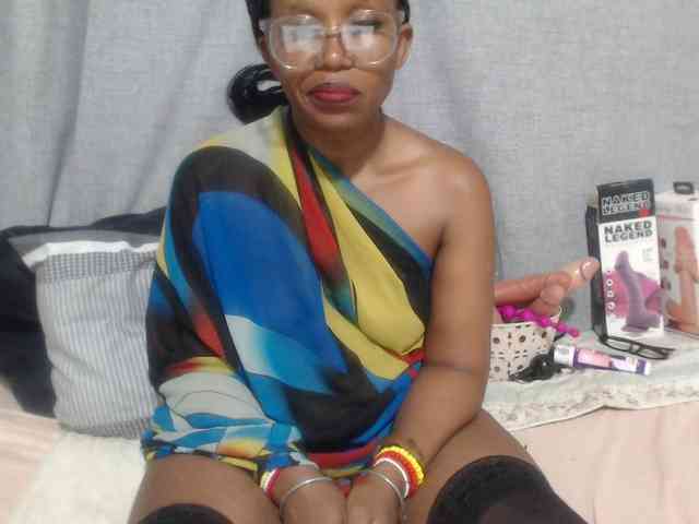 Sheila80 webcam