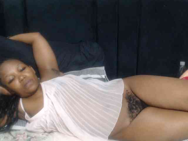Sheila80 webcam
