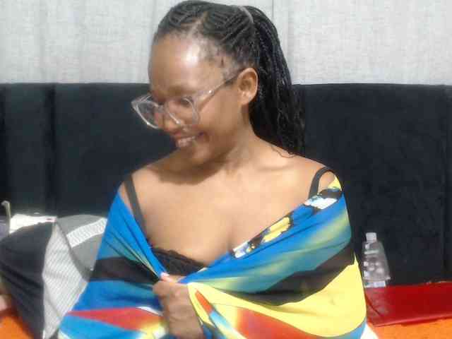Sheila80 webcam