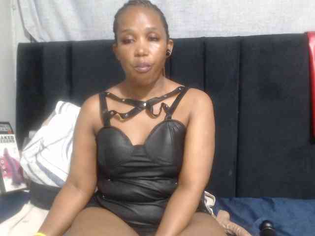 Sheila80 webcam