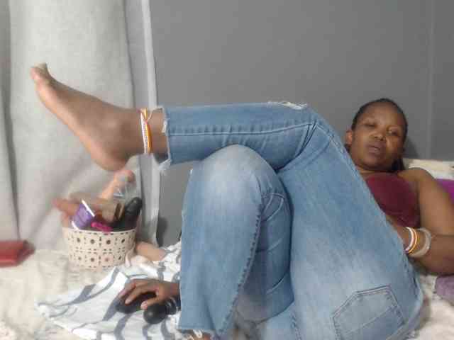 Sheila80 webcam