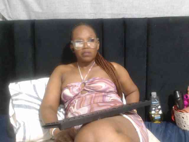 Sheila80 webcam