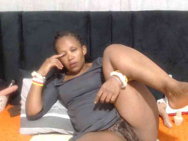 Sheila80 webcam