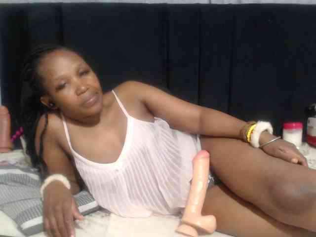 Sheila80 webcam