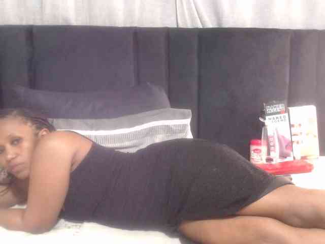 Sheila80 webcam
