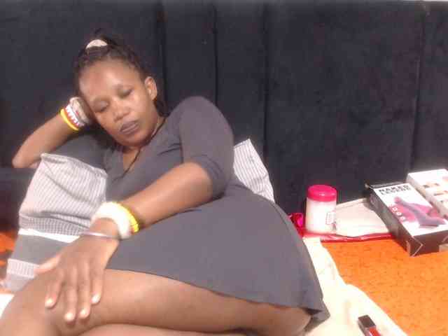 Sheila80 webcam
