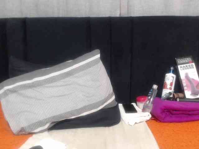Sheila80 webcam
