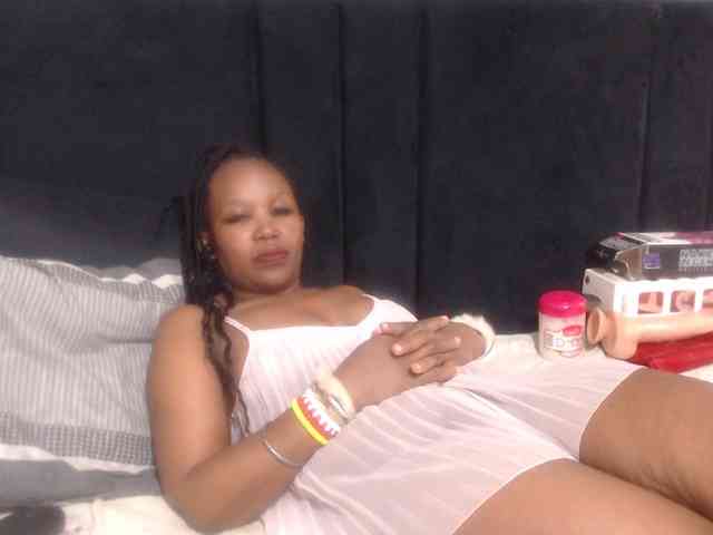 Sheila80 webcam