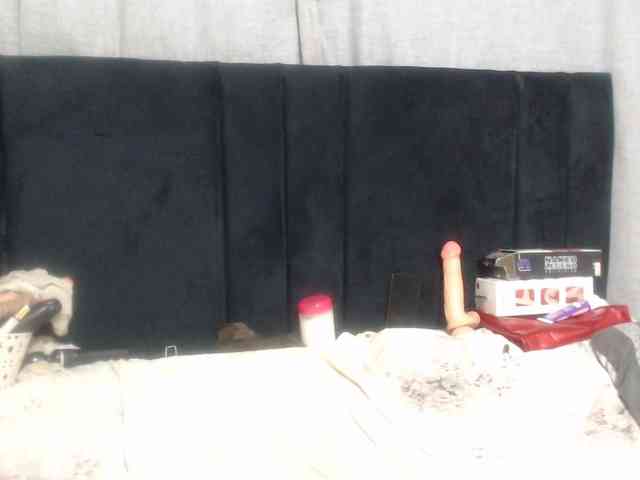 Sheila80 webcam