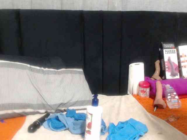Sheila80 webcam