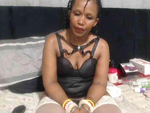 Sheila80 webcam