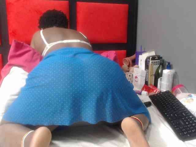 Sheila80 webcam