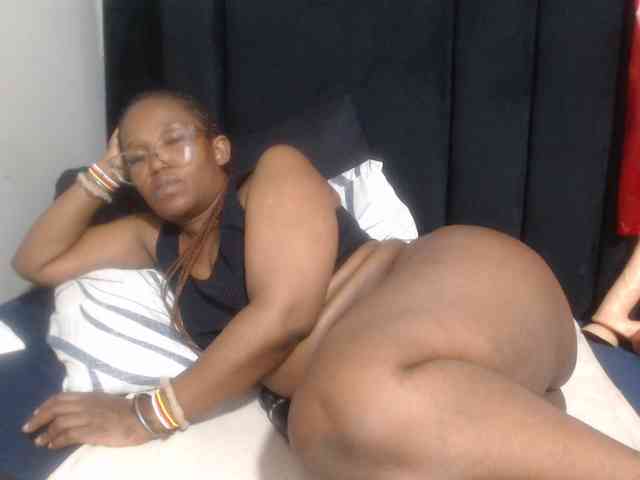 Sheila80 webcam
