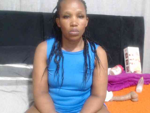 Sheila80 webcam