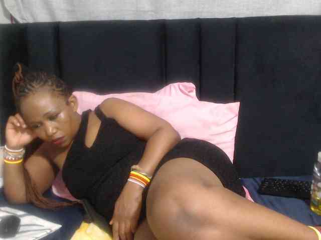 Sheila80 webcam