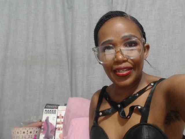 Sheila80 webcam