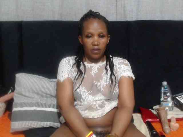 Sheila80 webcam