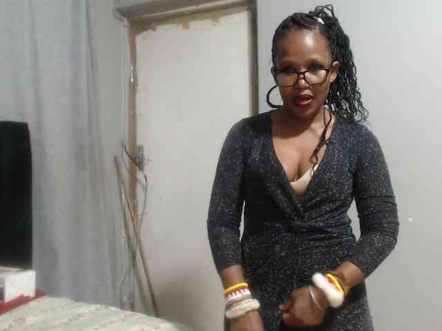 Sheila80 webcam