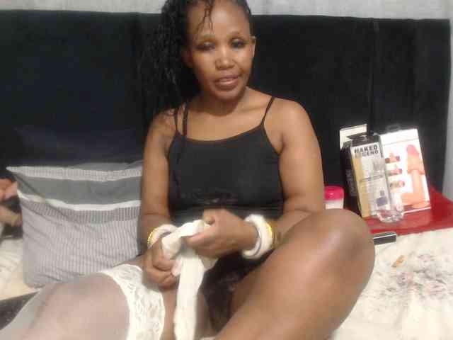 Sheila80 webcam