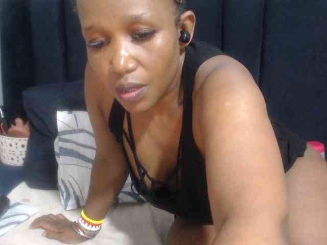 Sheila80 webcam